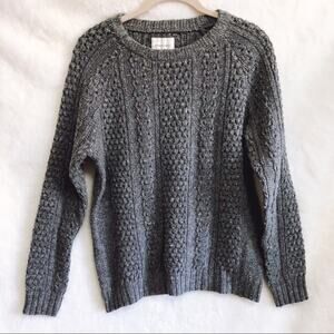 Forever 21 Gray Knit Long Sleeve Sweater